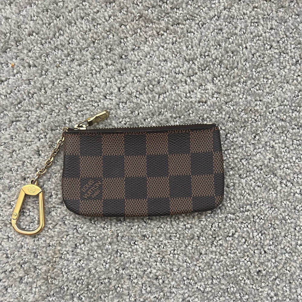 LOUIS VUITTON KEY POUCH Damier Ebene